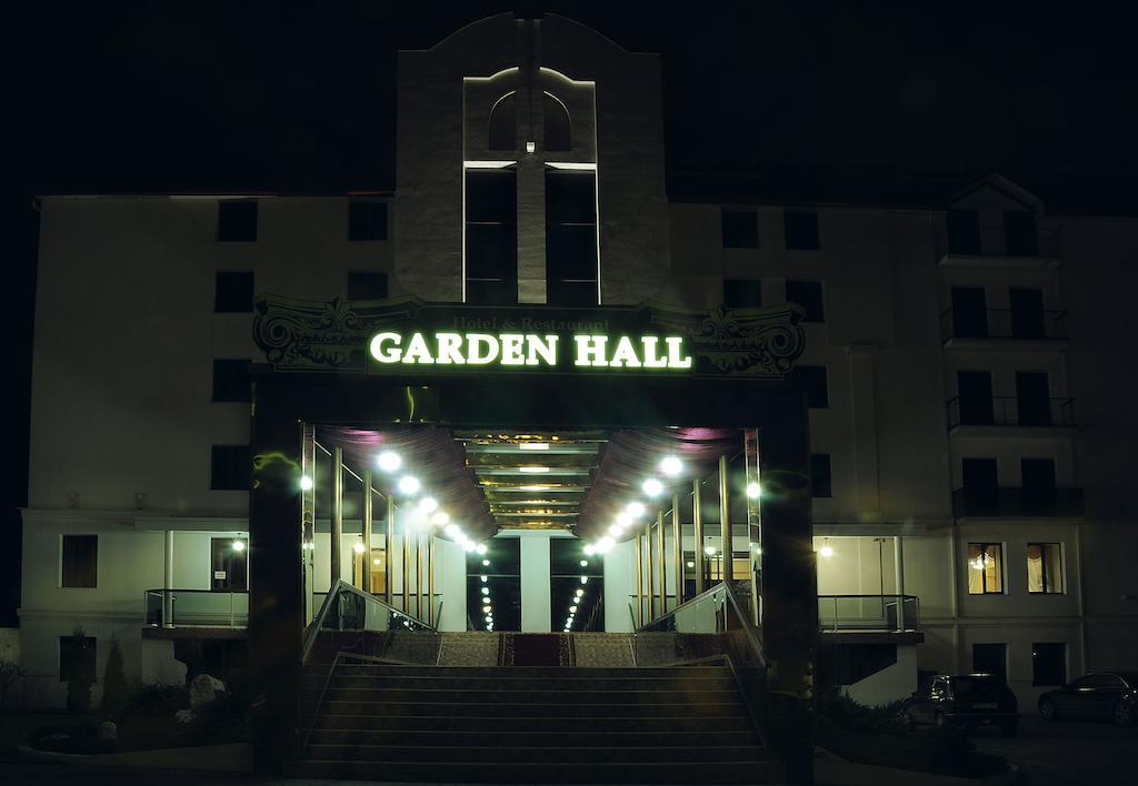 Garden Hall Тернопил Екстериор снимка