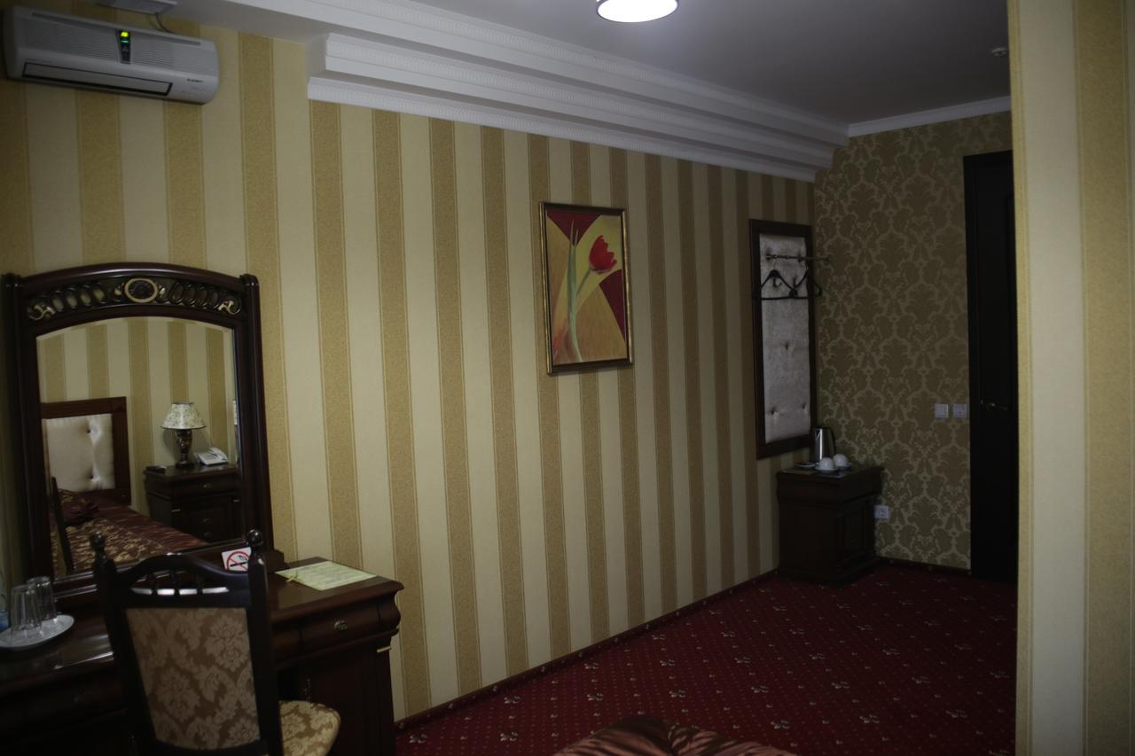 Garden Hall Тернопил Екстериор снимка