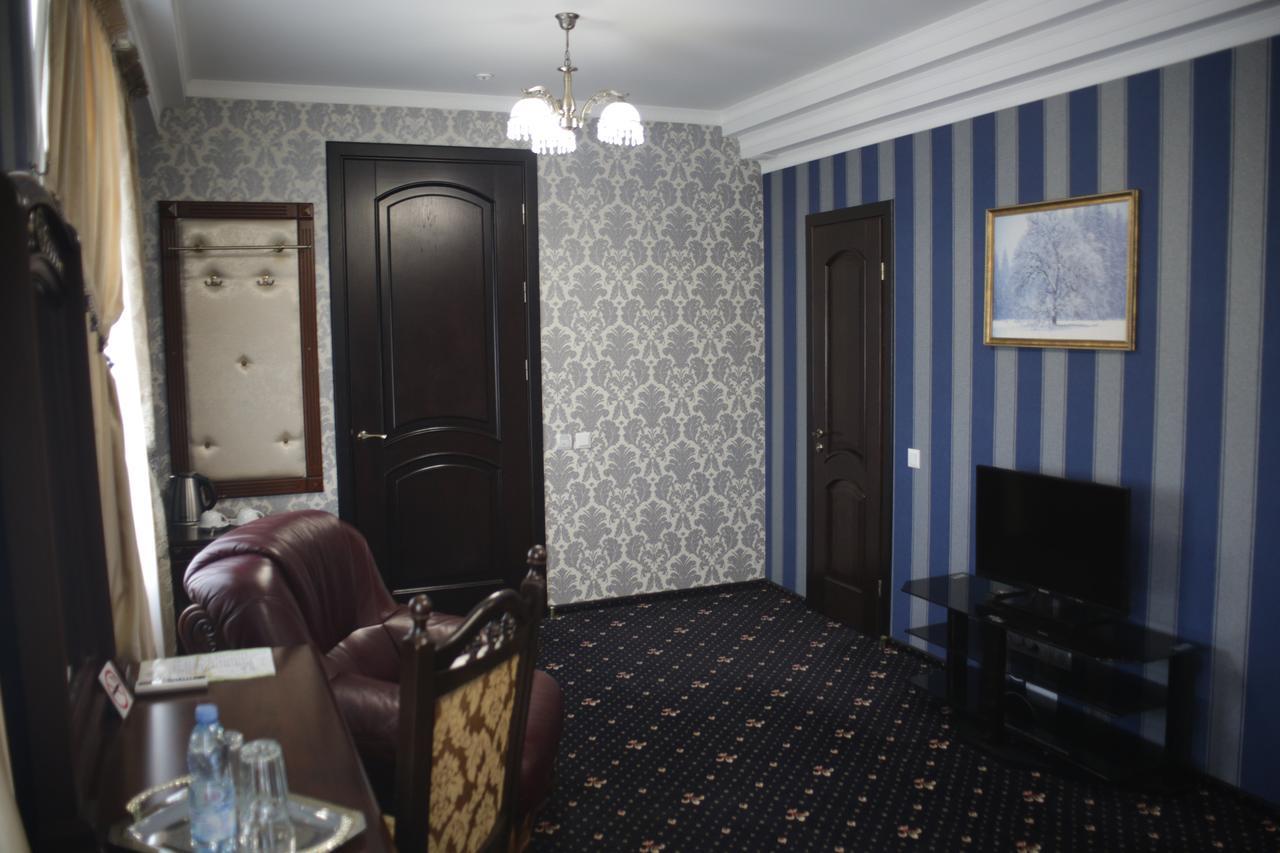 Garden Hall Тернопил Екстериор снимка